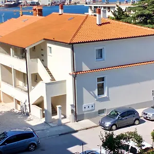 https://holiday-apartment-dunja.in-istria.net
